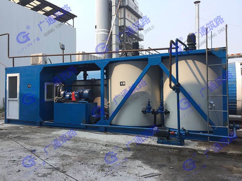 改性乳化瀝青設備運行調試中